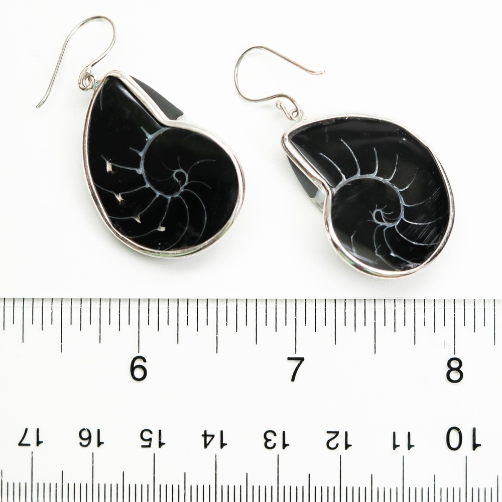 NEW! Black & Silver French Wire Seashell Earrings - Picture 6 of 15